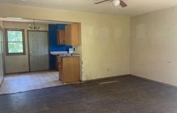 19284 Old Five Road, Versailles, MO 65084