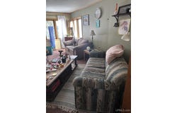 1019 N Eighth Avenue, Iron River, MI 49935