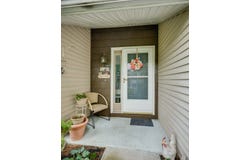 127 Timberbrook Dr, Bristol, VA 24201-3087