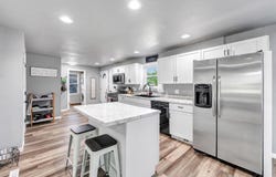1103 S BAIRD Street, GREEN BAY, WI 54301