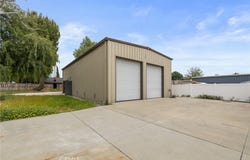 26957 Honby Avenue, Canyon Country, CA 91351