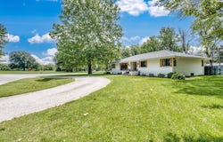 2521 E 44th Ave, Hutchinson, KS 67502
