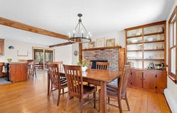 212 Taylor Rd, Stow, MA 01775