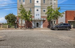 619 N 4th Street, Wilmington, NC 28401