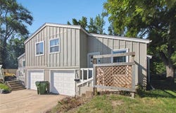 8420 Lane Place, Raytown, MO 64138