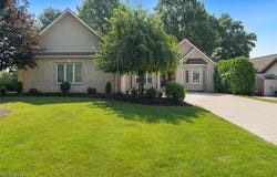 7661 Quail Hollow Drive, Seven Hills, OH 44131