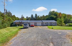 12375 Brooklyn Road, Brooklyn, MI 49230