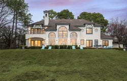 119 Diamond Oaks Drive, Mabank, TX 75156