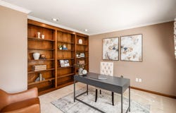 6855 Roundwood Court, Dublin, OH 43016