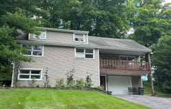 14 Steele Rd, New Windsor, NY 12553