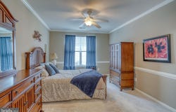68 CRESTHAVEN LANE, DOVER, DE 19901