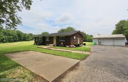 14790 NE Martin Mathis Rd, Palmyra, IN 47164
