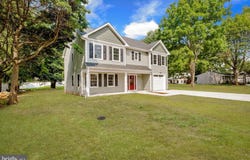 1805 GRIEB AVENUE, LEVITTOWN, PA 19057