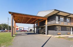 2150 Irvin Cobb Drive, Paducah, KY 42003