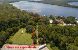 227 S HIGHWAY 17, East Palatka, FL 32131