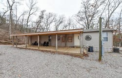 4150 Low Gap  RD, Ozark, AR 72949