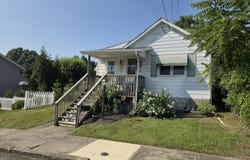 1164 Bennett Street, Old Forge, PA 18518