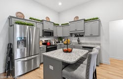 2432 Johnny Ray Drive, Southaven, MS 38672
