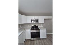 241 Charlotte, Statham, GA 30666