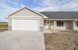 1818 S Daylight Dr, Sioux Falls, SD 57110