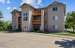600 Colton Circle NE, Cedar Rapids, IA 52402
