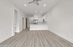 124 Court Unit #207 Street, Bay Saint Louis, MS 39520
