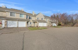 2270 Ranchview Lane N, Plymouth, MN 55447