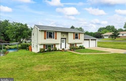 1615 GREENWOOD DRIVE, LEBANON, PA 17046