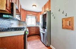 490 Humiston Drive, Bay Village, OH 44140