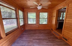 430 S Oakwood Rd, Troutville, VA 24175