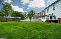 374 FISHER DAM ROAD, HAMBURG, PA 19526
