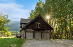 19767 Bull Lake Road, Troy, MT 59935