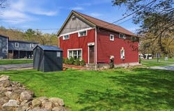 4 Lower Trinity Pass Road, Pound Ridge, NY 10576