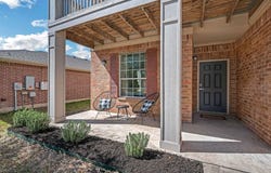 121 Moorhen LN, Leander, TX 78641