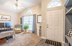 1228 Meadow Glen, Crowley, TX 76036