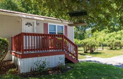 17 Sunnybrooke Drive, Dover, NH 03820