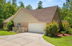 10080 Pilgrim Trl Rd, Molino, FL 32577