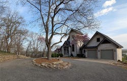 1 River Ridge Rd, Grafton, IL 62037