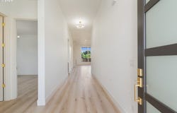12310 NE 66th Ct, Vancouver, WA 98686