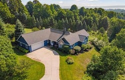 9690 E Walkabout Lane, Traverse City, MI 49684