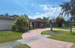 9384 SW 184th Ter, Cutler Bay, FL 33157