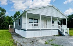 377A Rockview Ln, Towanda, PA 18848