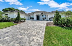 201 Shores Drive, Vero Beach, FL 32963