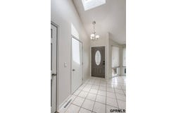 7520 South 135th Street, Omaha, NE 68138