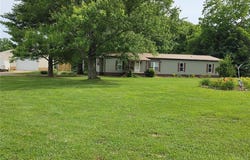 402 Il Route 143, Pocahontas, IL 62275