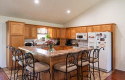 4499 County Road 4300, West Plains, MO 65775