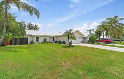 6625 SE Amyris Court, Stuart, FL 34997