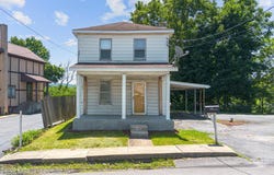 128 Bridge Street, Old Forge, PA 18518