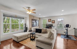 1504 Savanna Drive, Shakopee, MN 55379