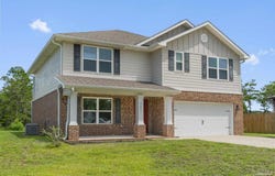 3497 Turquoise Dr, Navarre, FL 32566